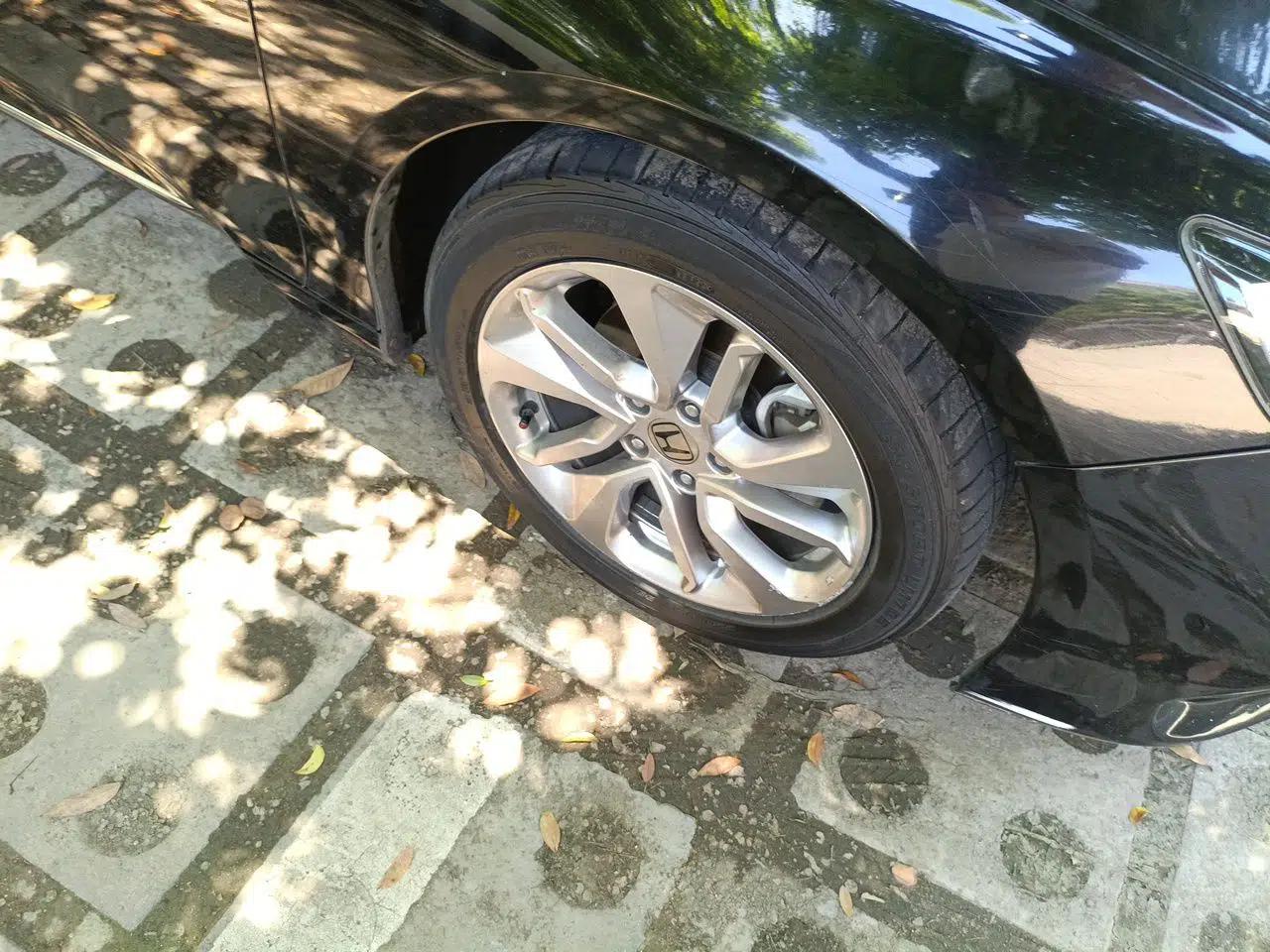 Honda Accord 2018 260TURBO Elite Edition China V — миниатюра 8