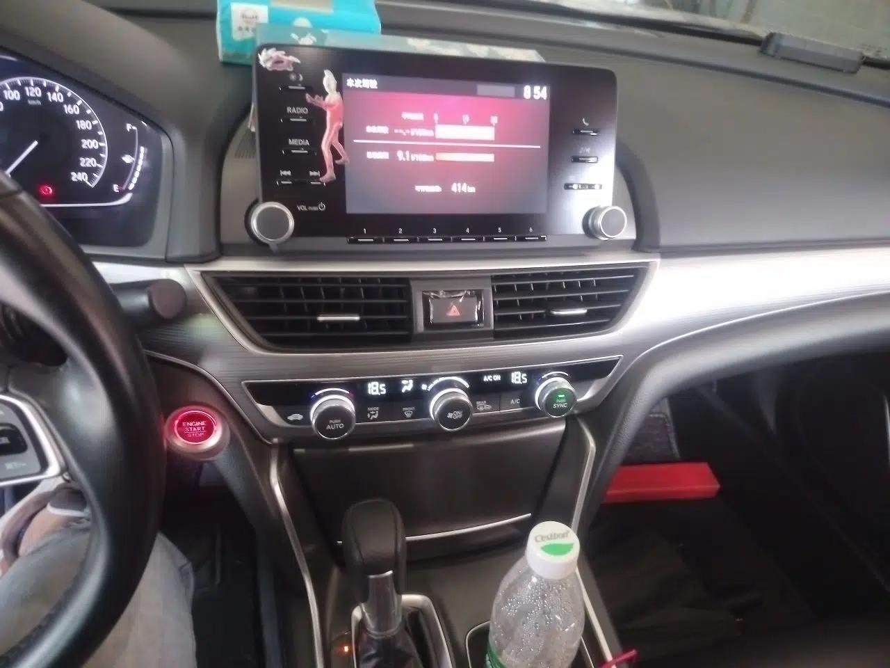 Honda Accord 2018 260TURBO Elite Edition China V — миниатюра 13
