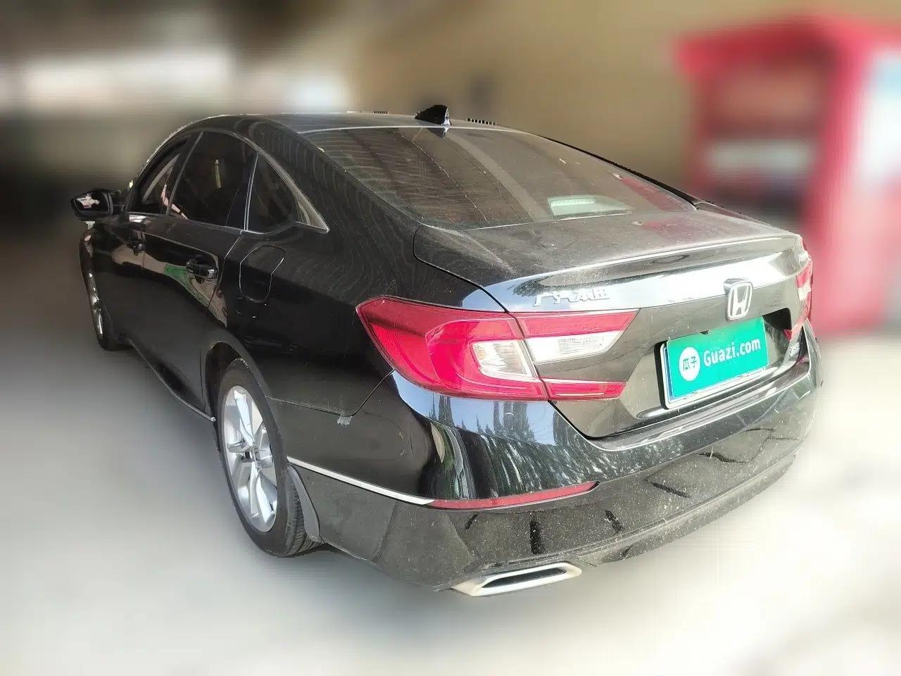 Honda Accord 2018 260TURBO Elite Edition China V — миниатюра 4