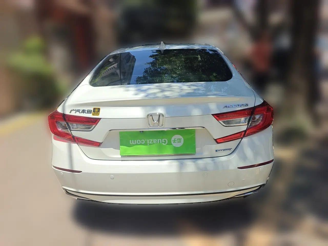 Honda Accord 2018 Rui Hybrid 2.0L Rui Ling Version China V — миниатюра 5