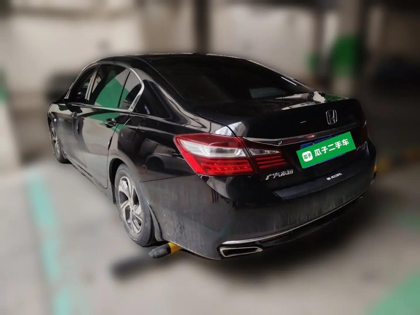 Honda Accord 2016 2.0L Comfort Edition — миниатюра 4
