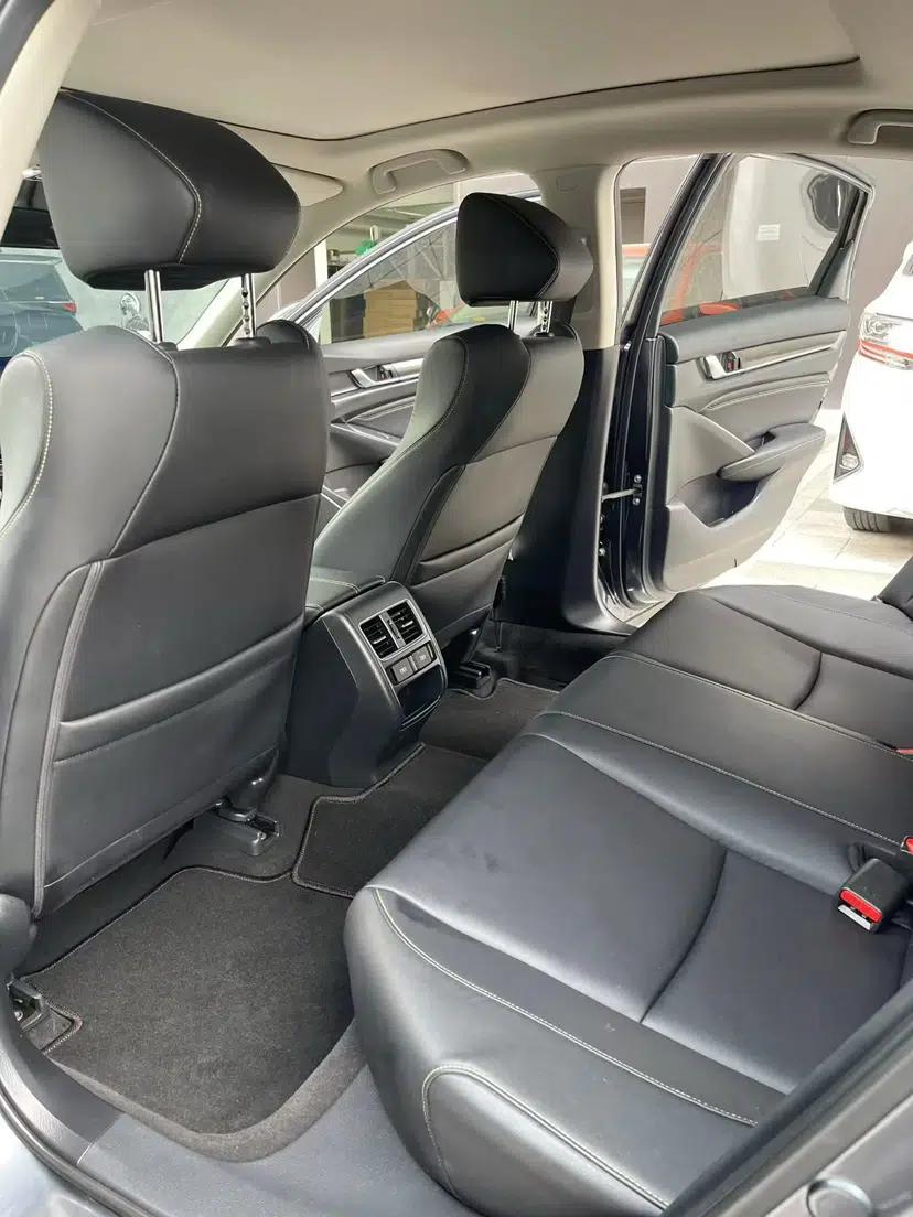Honda Accord 2022 260TURBO Phantom Night · Prestige Edition — миниатюра 14