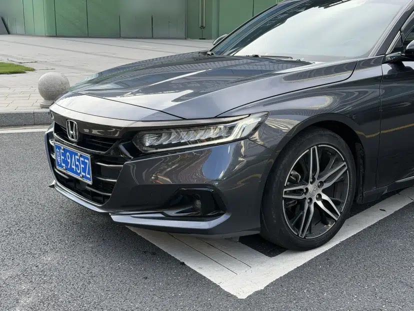 Honda Accord 2022 260TURBO Phantom Night · Prestige Edition — миниатюра 4