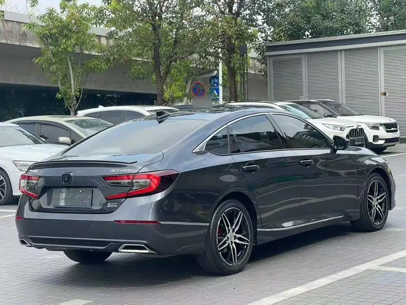 Honda Accord 2022 260TURBO Phantom Night · Prestige Edition — миниатюра 6