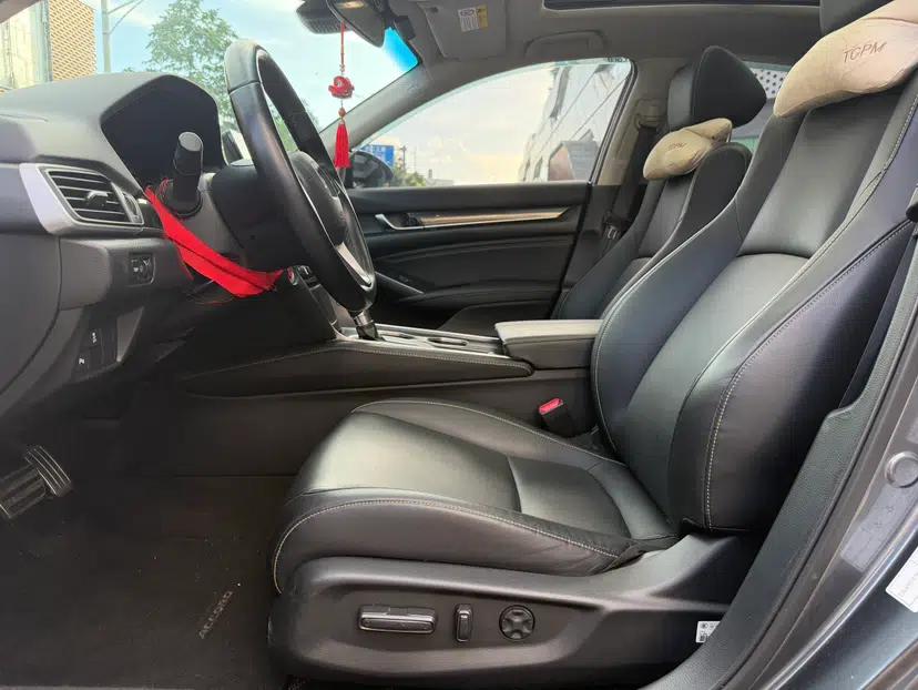 Honda Accord 2022 260TURBO Phantom Night · Prestige Edition — миниатюра 9