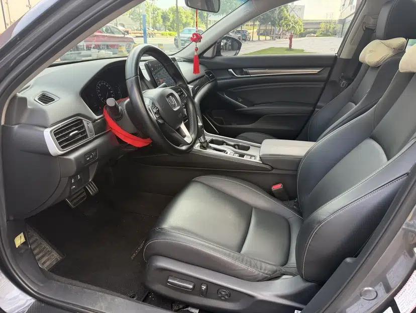 Honda Accord 2022 260TURBO Phantom Night · Prestige Edition — миниатюра 10