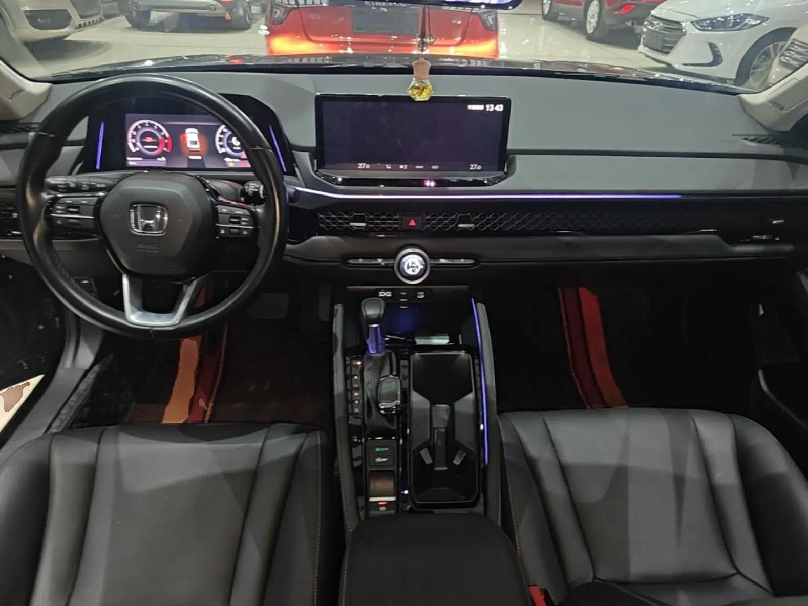 Honda Accord 2024 260TURBO Prestige Edition — миниатюра 12