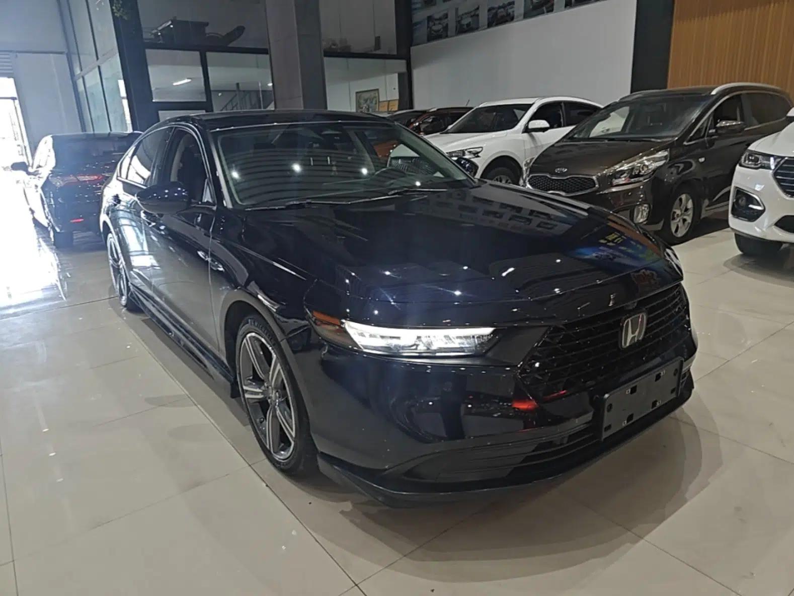 Honda Accord 2024 260TURBO Prestige Edition — миниатюра 3