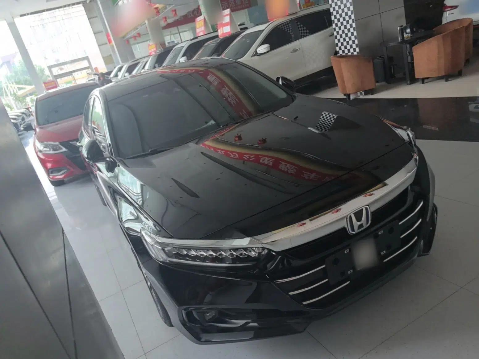 Honda Accord 2022 Xing·Hybrid 2.0L Xingling Version — миниатюра 3