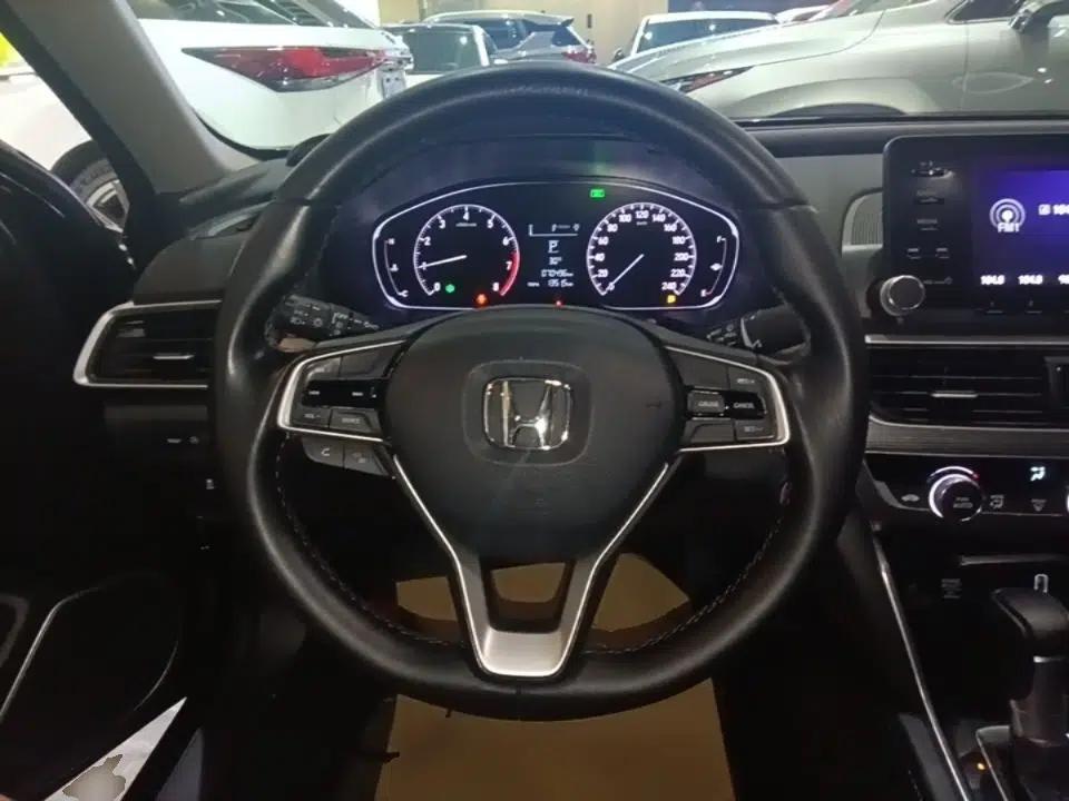 Honda Accord 2018 260TURBO Elite Edition China VI — миниатюра 13