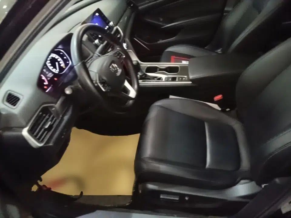 Honda Accord 2018 260TURBO Elite Edition China VI — миниатюра 17