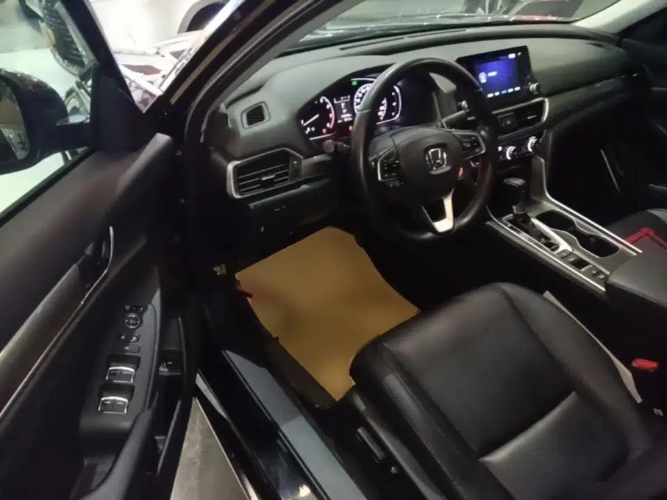 Honda Accord 2018 260TURBO Elite Edition China VI — миниатюра 18