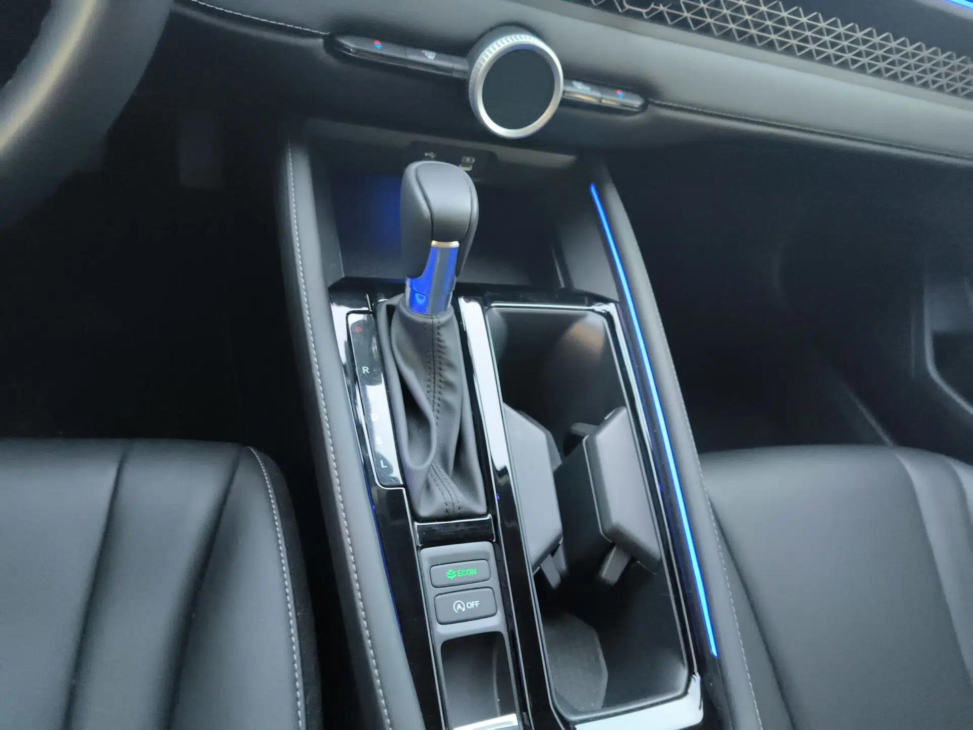Honda Accord 2025 Sport Series 260TURBO Luxury Edition — миниатюра 11
