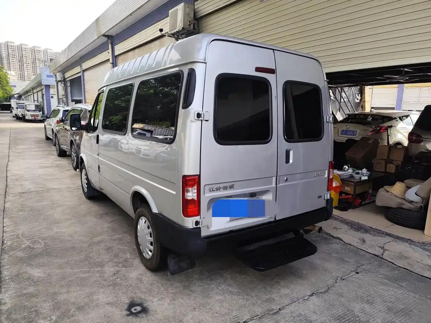 Teshun 2019 2.8T Commercial Vehicle Short Wheelbase Mid-Roof 6-Seater National VI JX493 — миниатюра 3