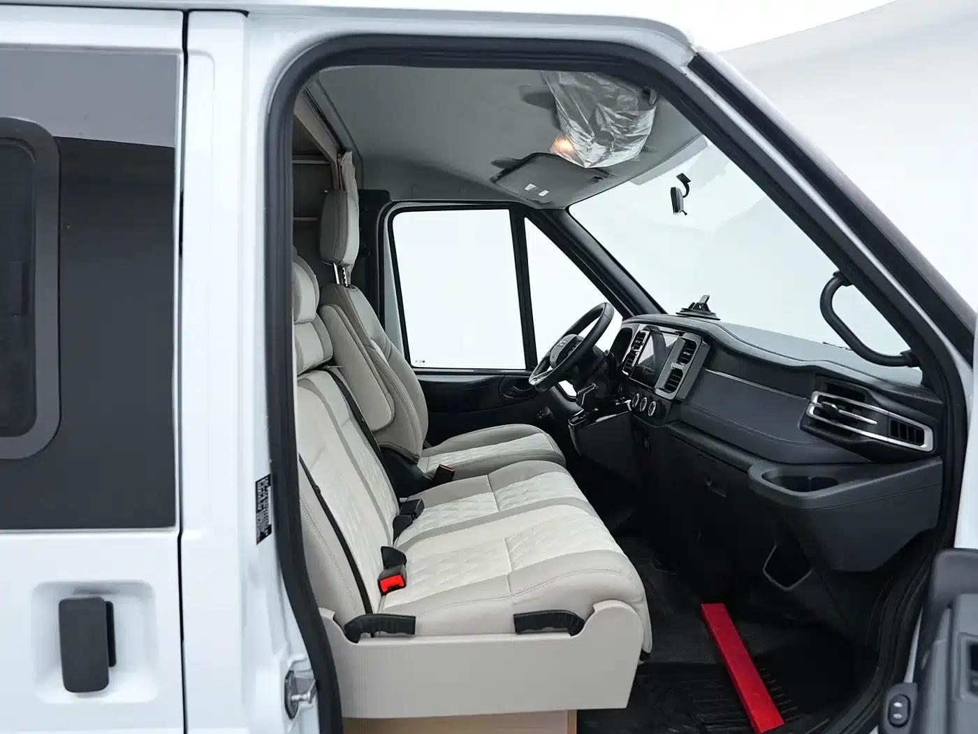 Jiangling Fushun 2022 2.0T Manual Multi-functional Passenger Vehicle, Short Wheelbase, Low Roof, 6 Seats — миниатюра 15