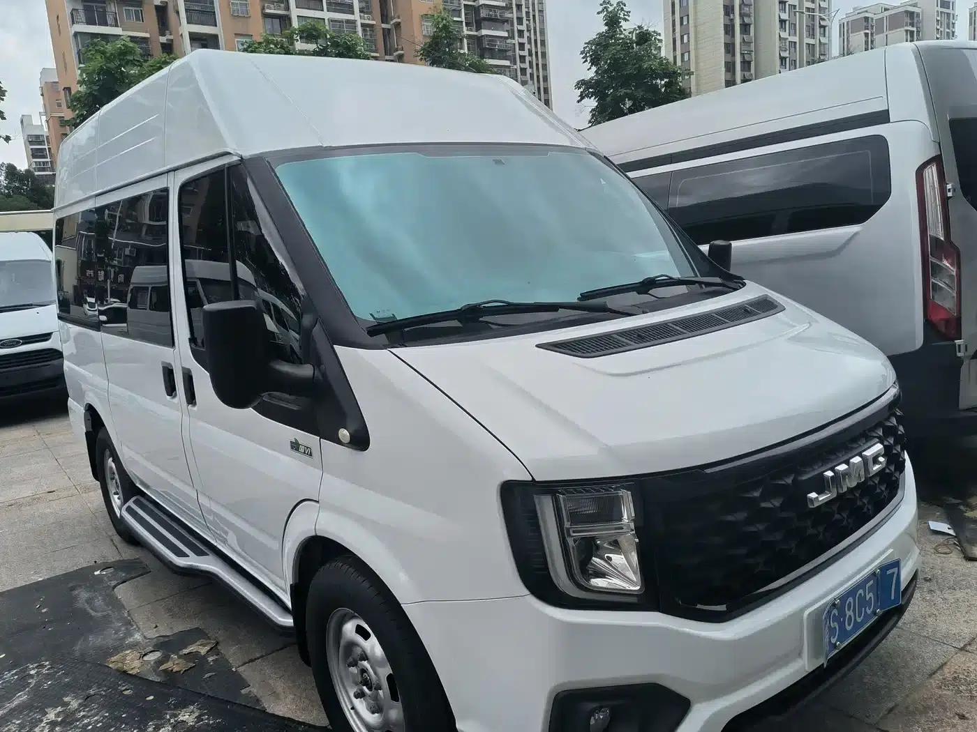 Jiangling Fushun 2023 2.0T Manual Short Wheelbase Mid-High Roof Passenger/Business Edition 7-Seater (Non-Commercial) — миниатюра 3
