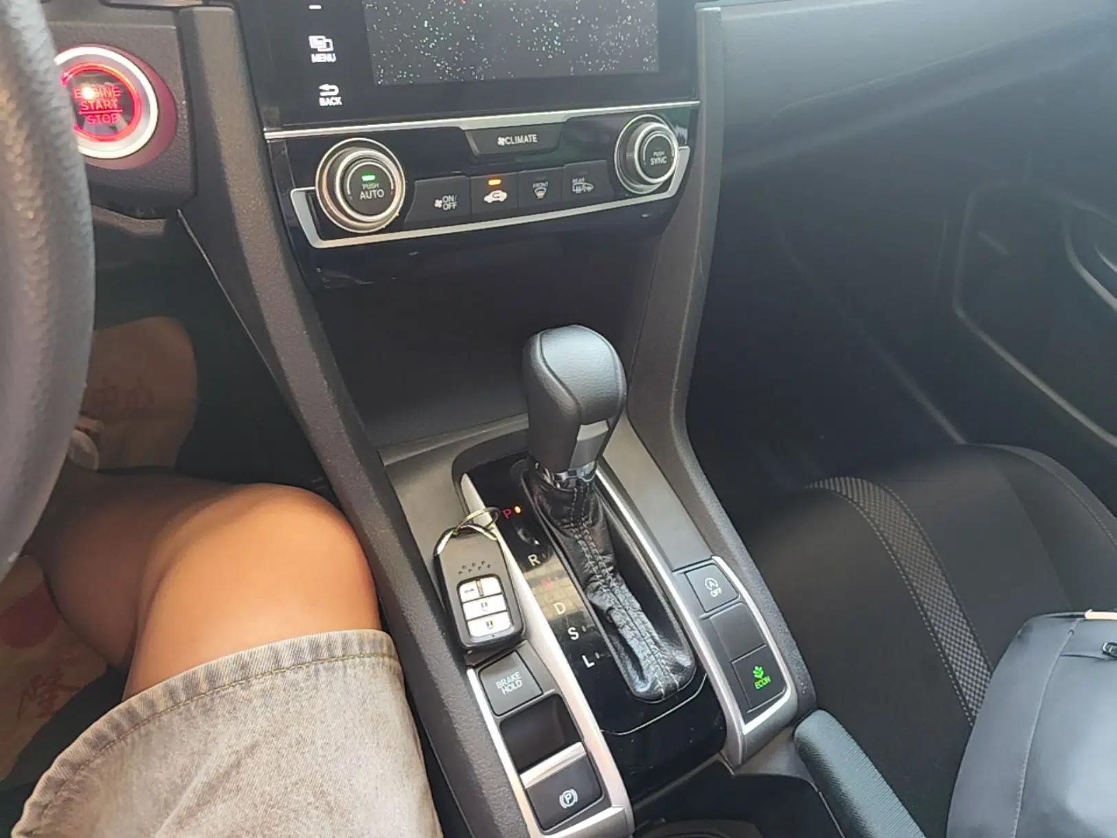 Honda Civic 2019 220TURBO CVT Dynamic Edition China VI — миниатюра 21