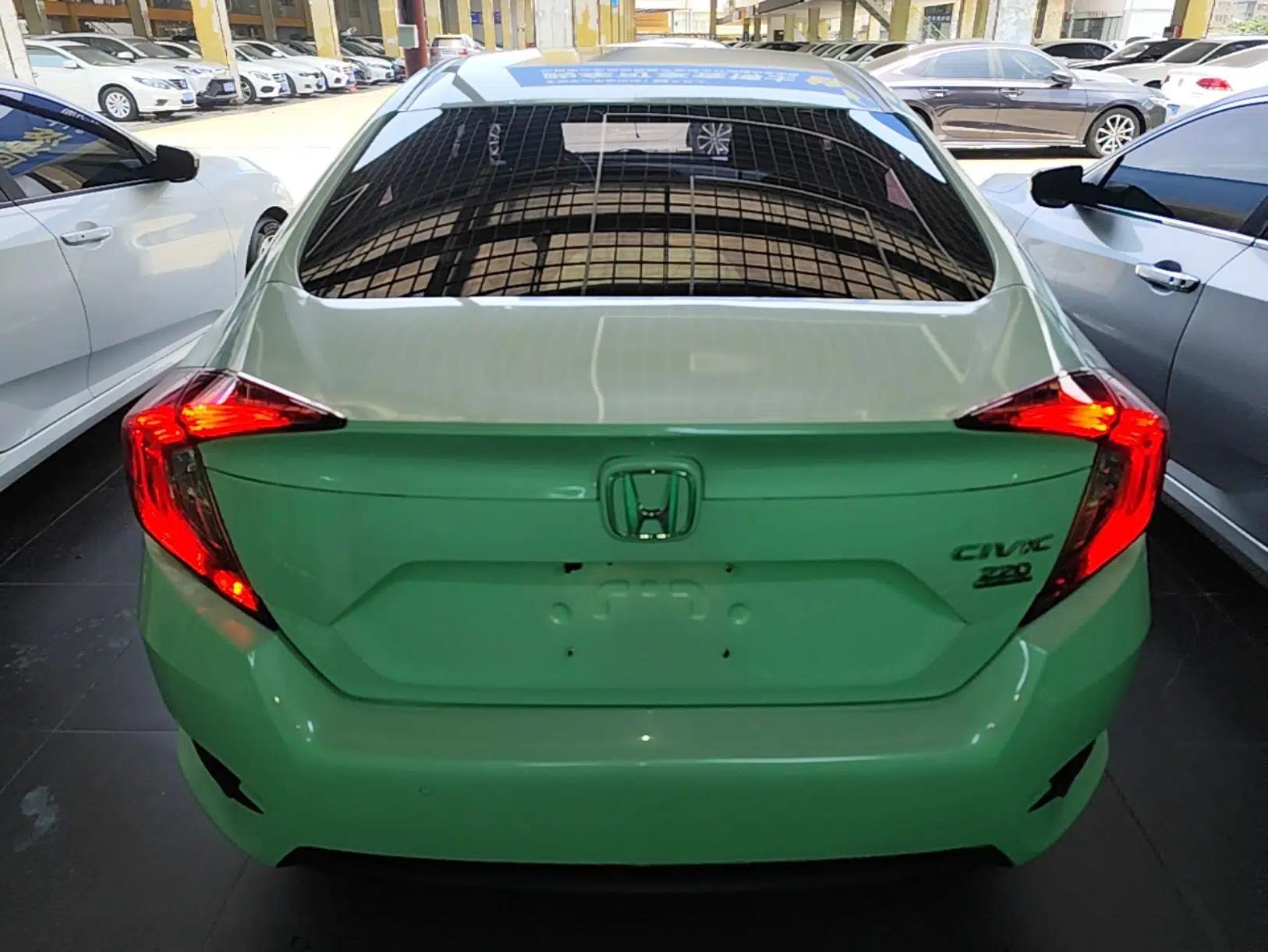 Honda Civic 2019 220TURBO CVT Dynamic Edition China VI — миниатюра 5