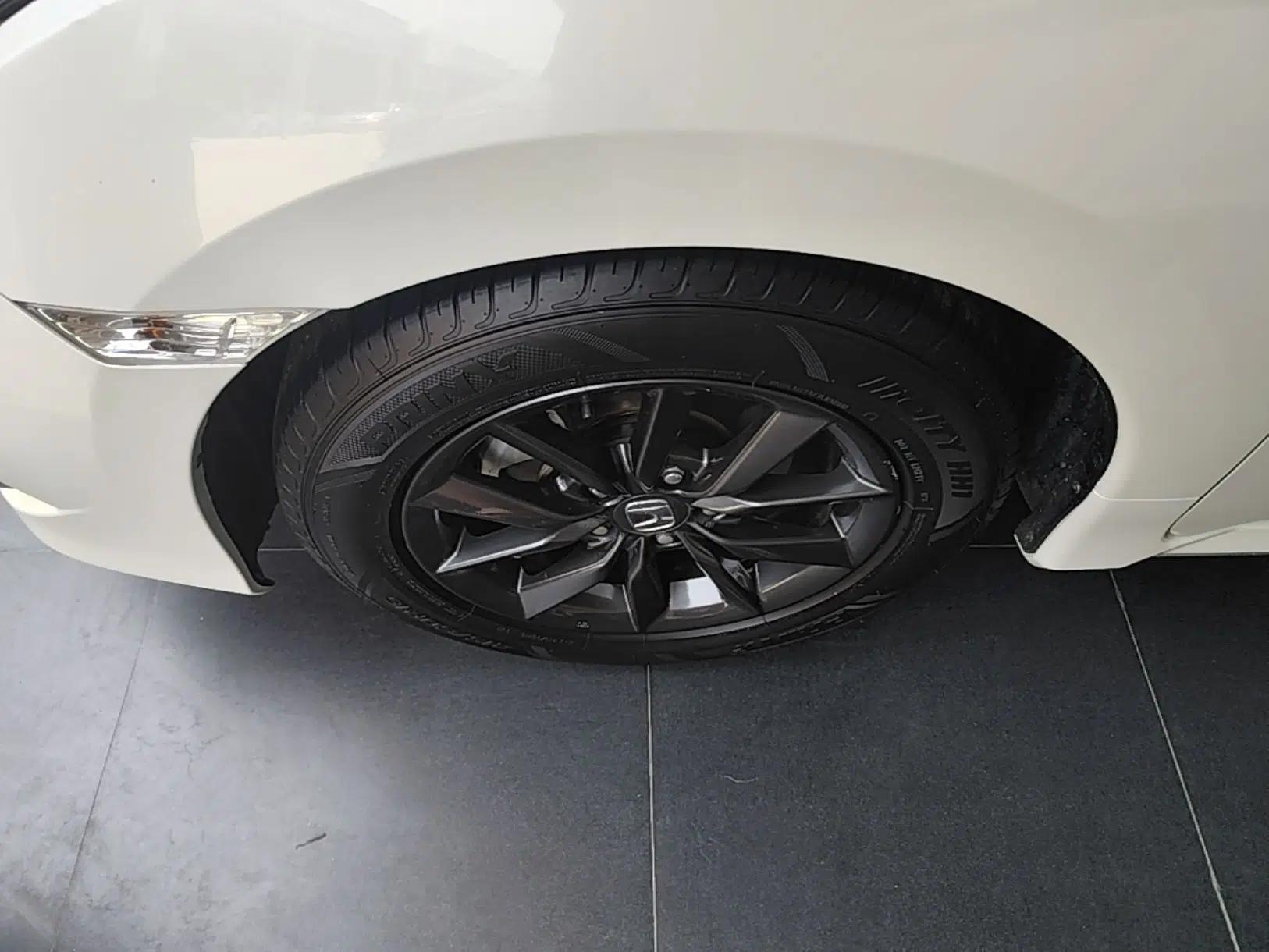 Honda Civic 2019 220TURBO CVT Dynamic Edition China VI — миниатюра 10