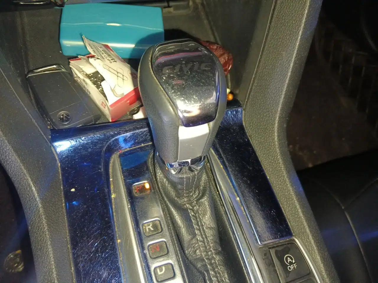 Honda Civic 2016 180TURBO CVT Comfort Version — миниатюра 13