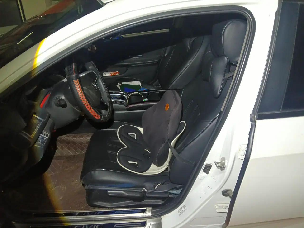 Honda Civic 2016 180TURBO CVT Comfort Version — миниатюра 14