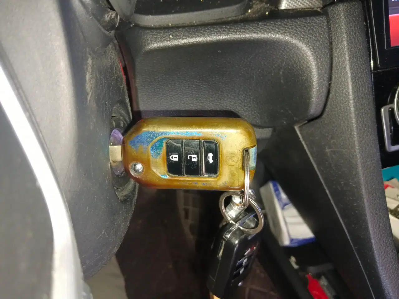 Honda Civic 2016 180TURBO CVT Comfort Version — миниатюра 17