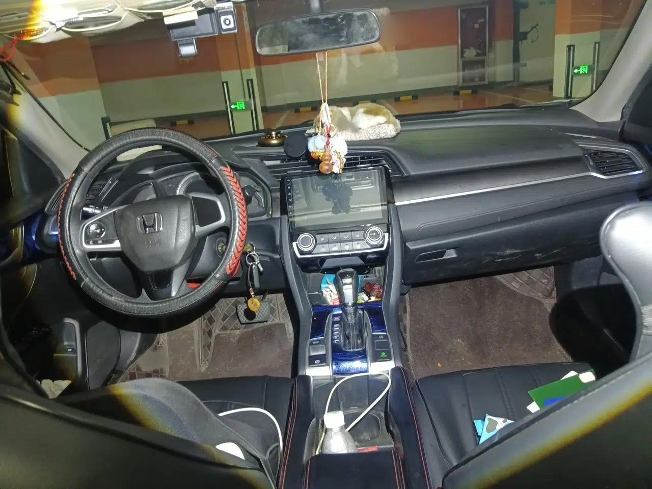 Honda Civic 2016 180TURBO CVT Comfort Version — миниатюра 18