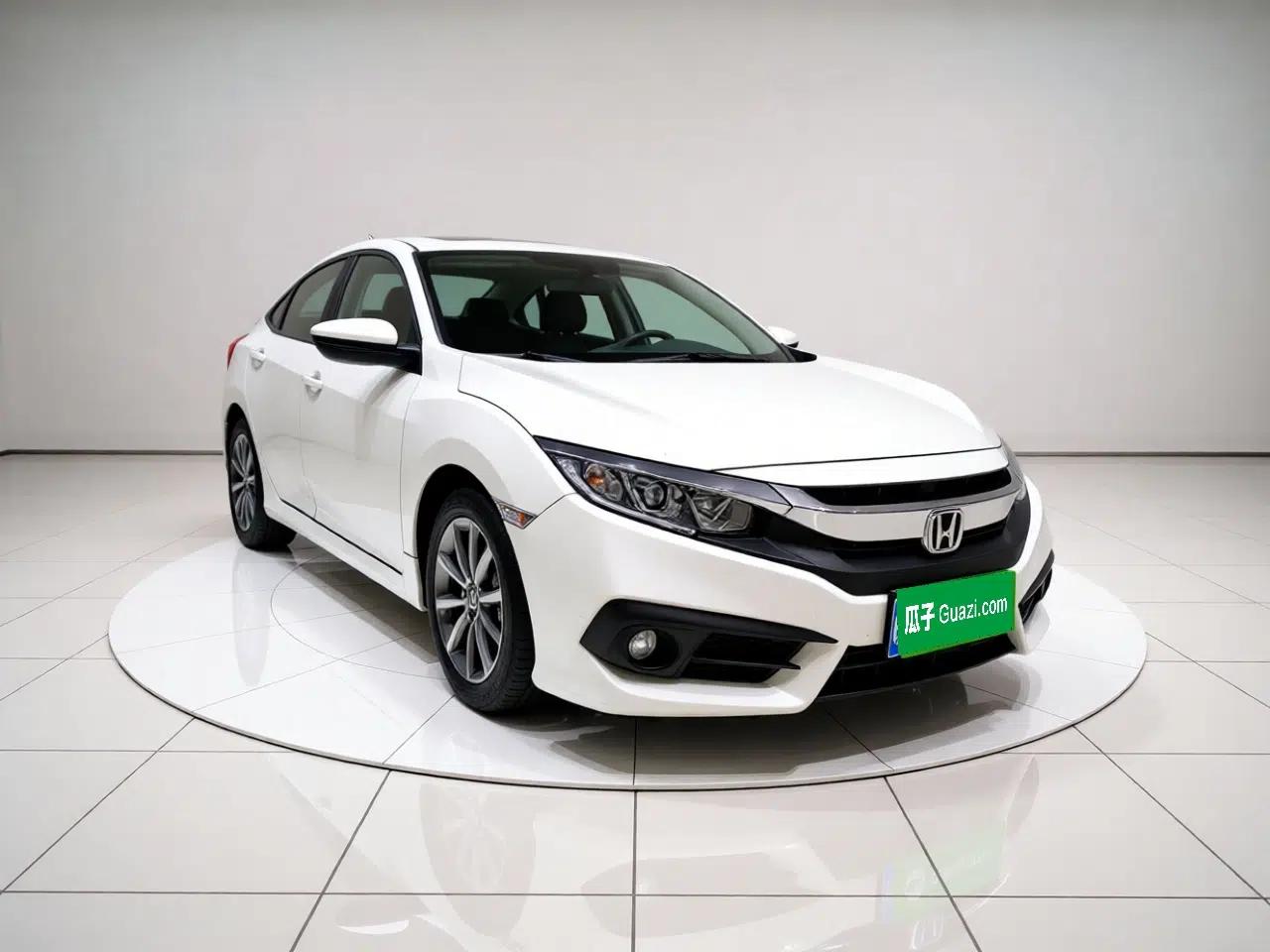 Honda Civic 2016 180TURBO CVT Comfort Version — миниатюра 3