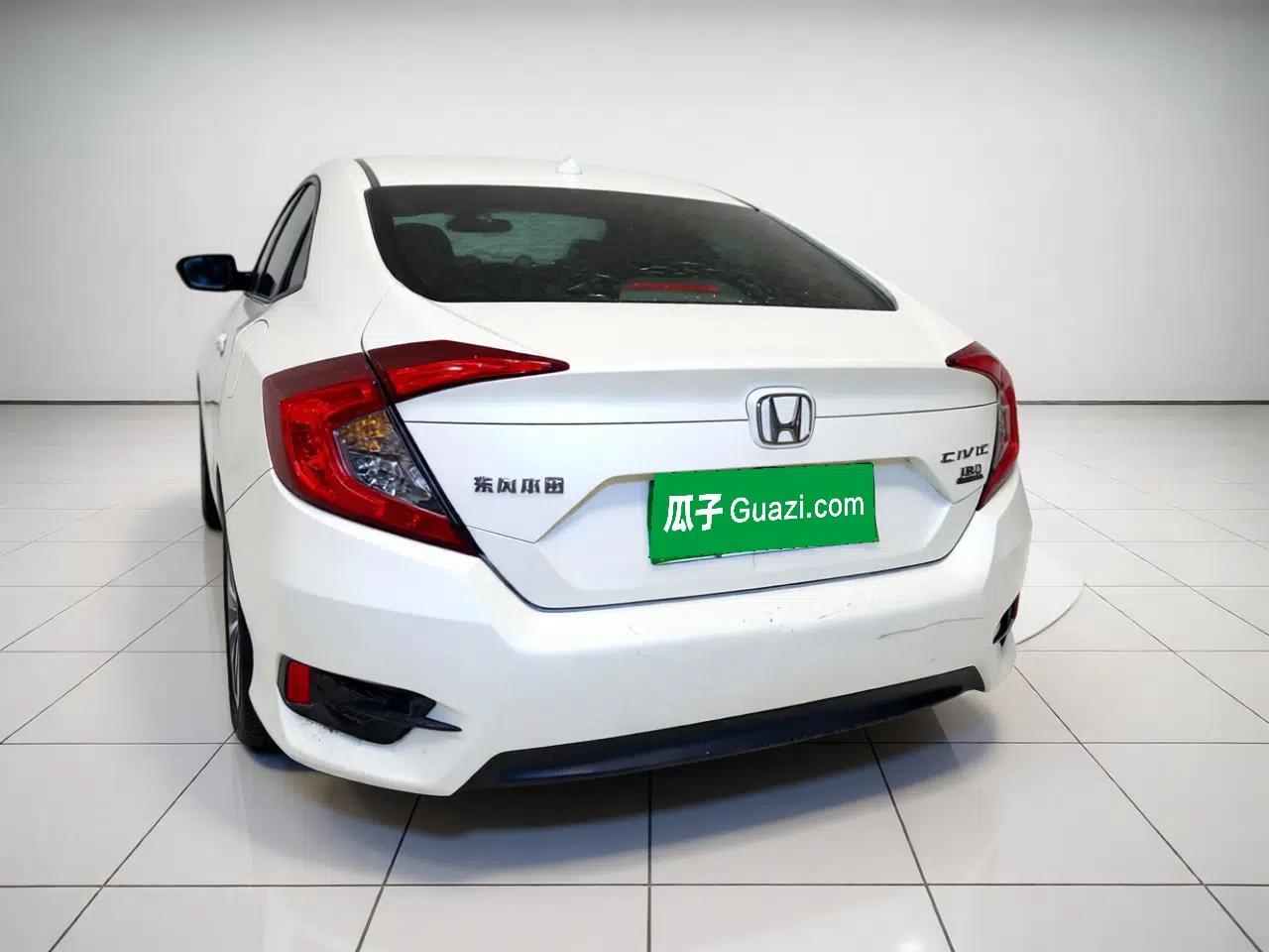 Honda Civic 2016 180TURBO CVT Comfort Version — миниатюра 5