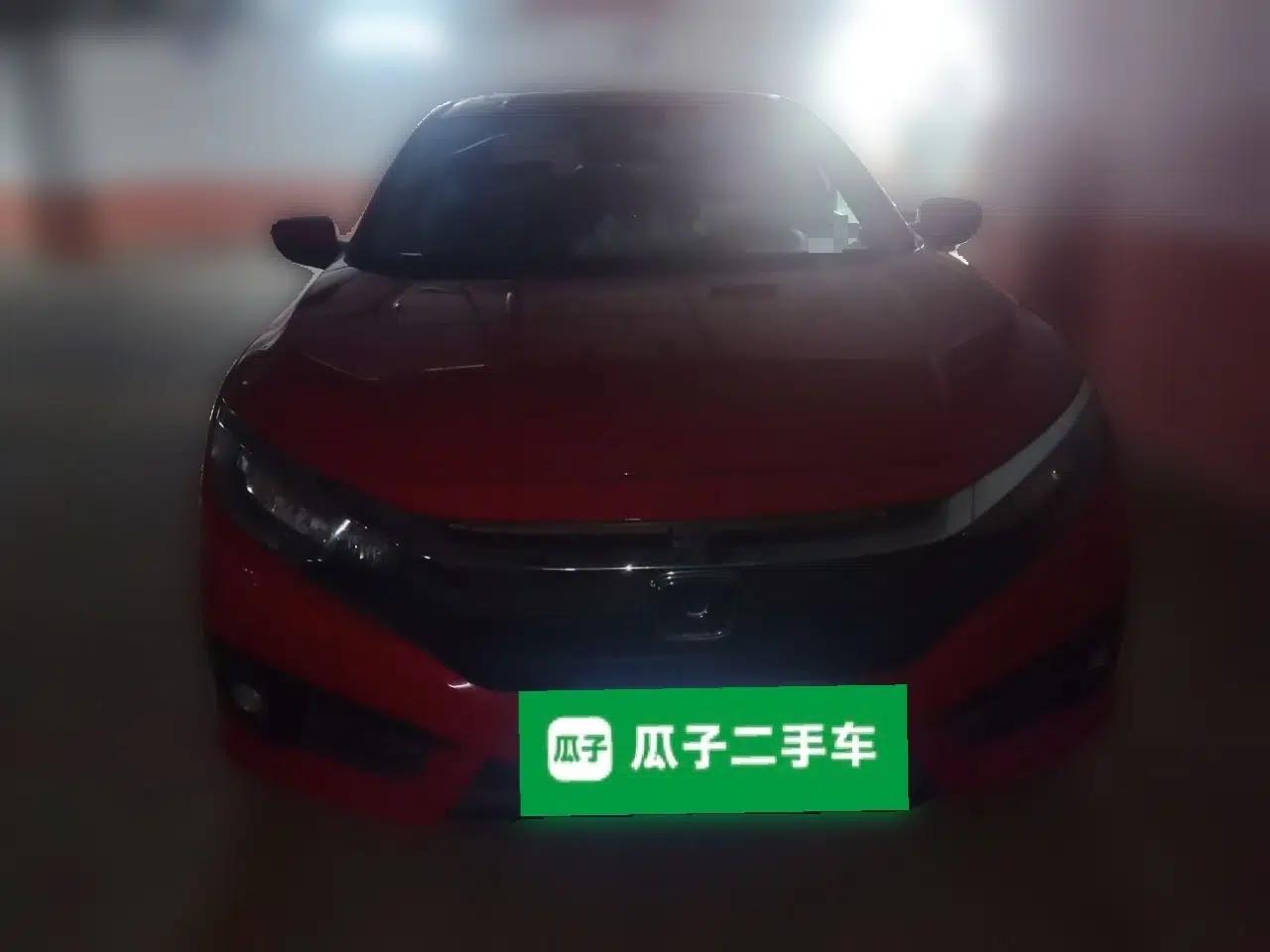 Honda Civic 2016 220TURBO CVT Prestige Edition — миниатюра 2
