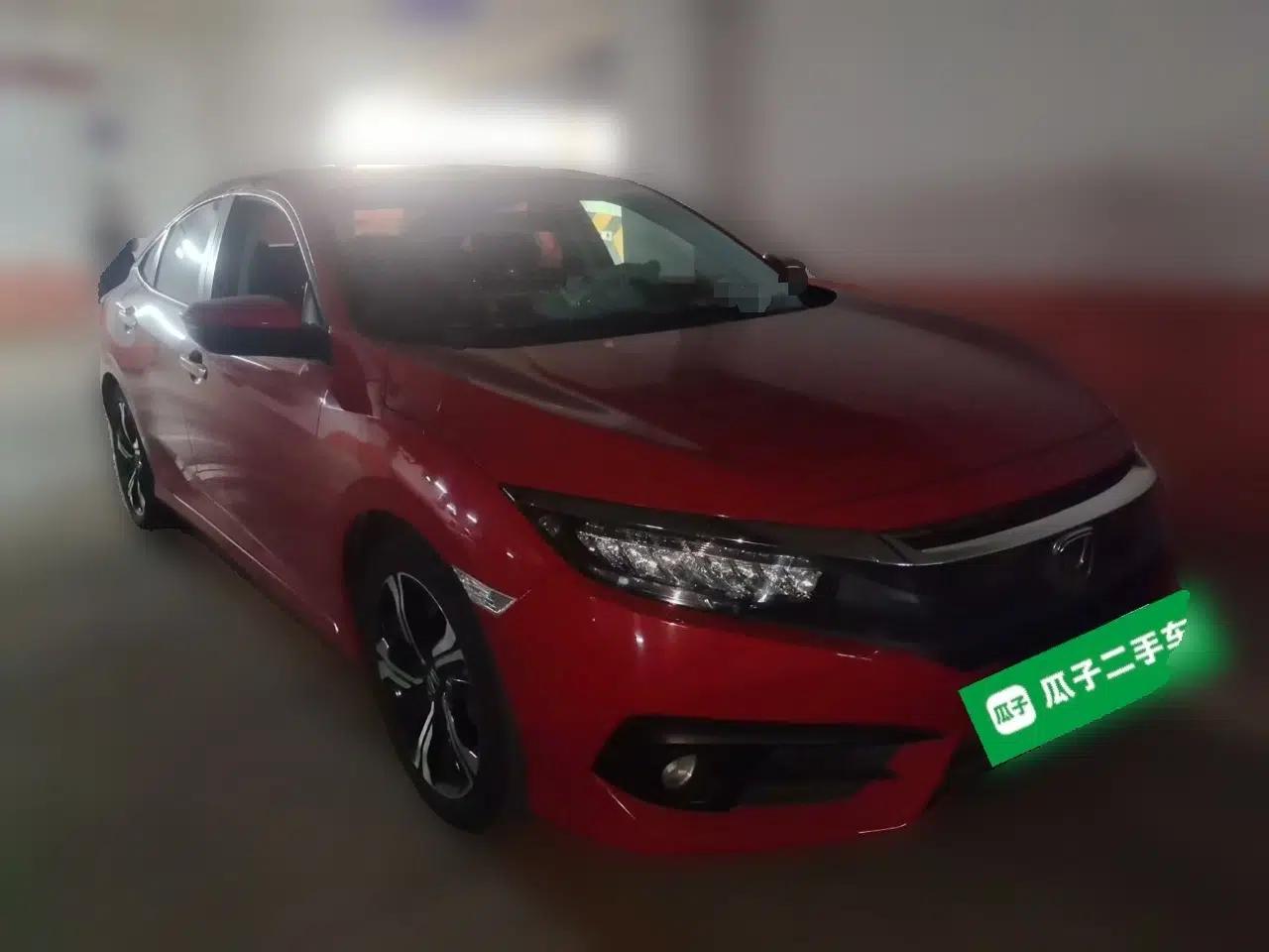 Honda Civic 2016 220TURBO CVT Prestige Edition — миниатюра 3