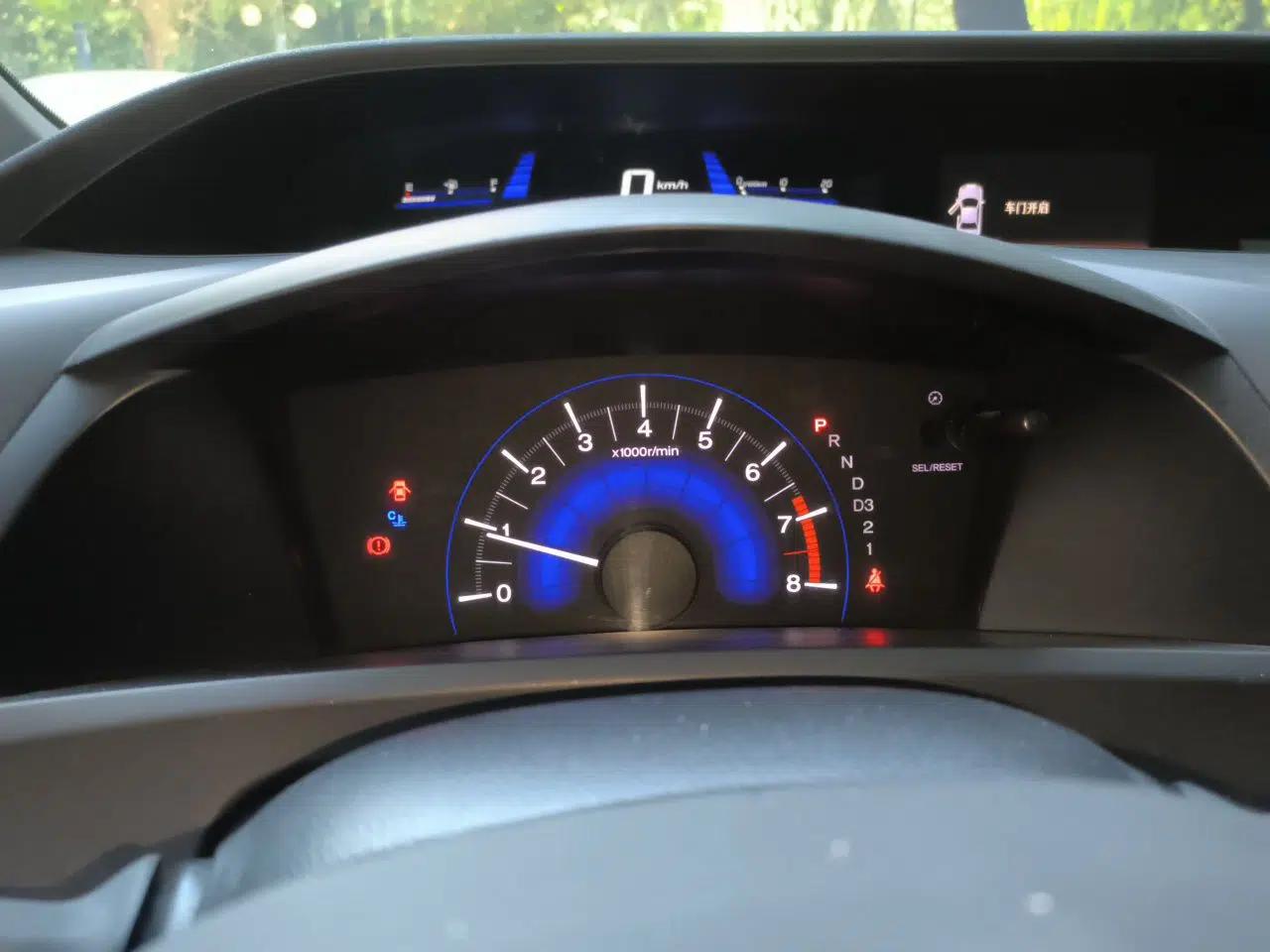 Honda Civic 2014 1.8L Automatic Classic Edition — миниатюра 11
