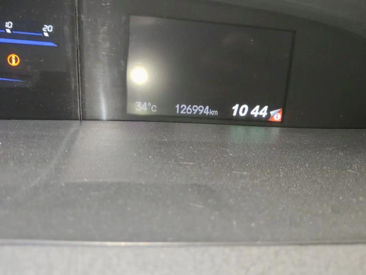 Honda Civic 2012 1.8L automatic luxury edition — миниатюра 12