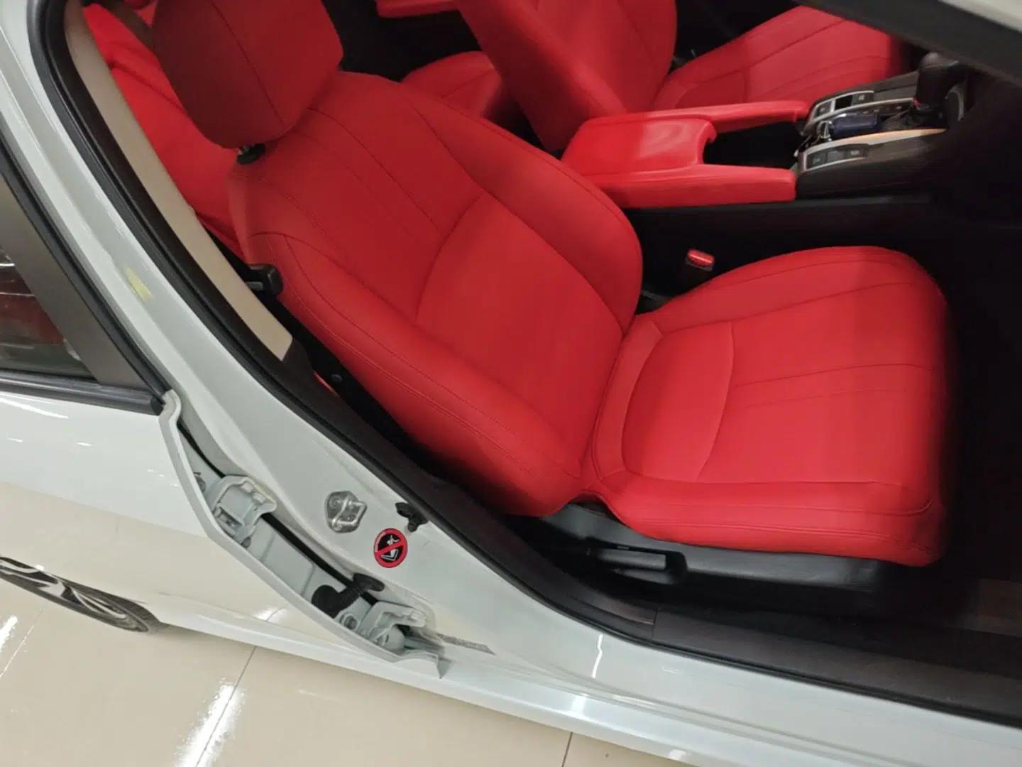 Honda Civic 2016 220TURBO CVT Luxury Edition — миниатюра 19