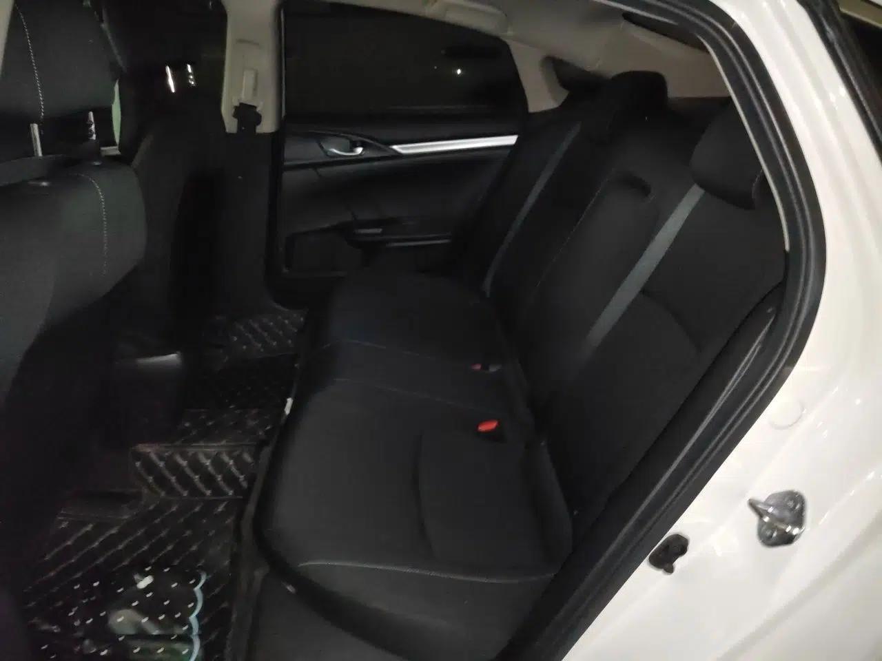 Honda Civic 2019 220TURBO Manual Jinkong Edition China VI — миниатюра 17