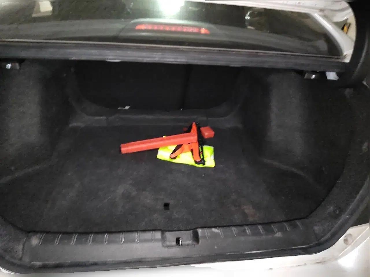 Honda Civic 2019 220TURBO Manual Jinkong Edition China VI — миниатюра 19