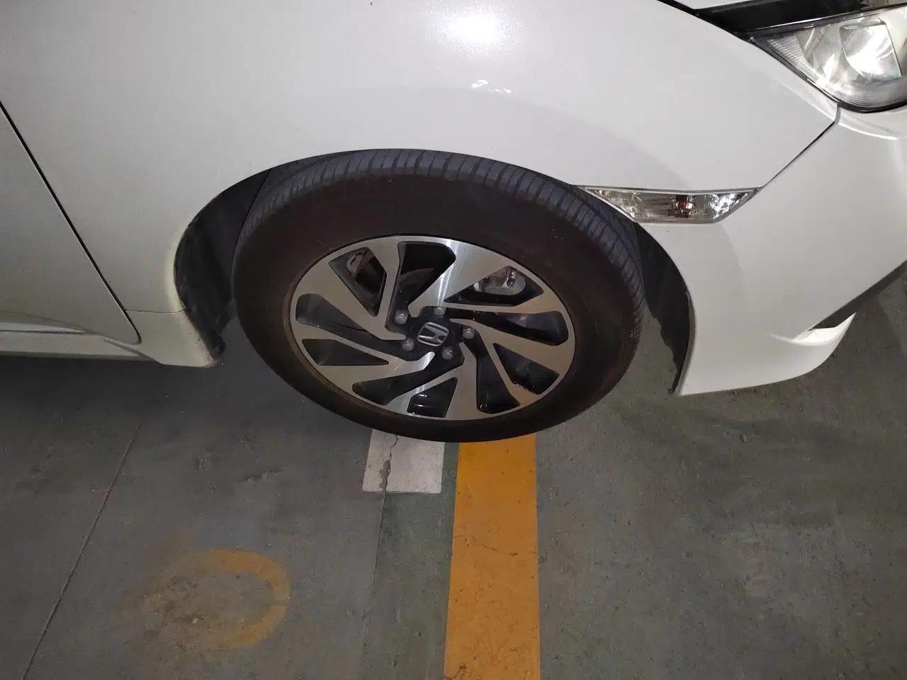 Honda Civic 2019 220TURBO Manual Jinkong Edition China VI — миниатюра 8