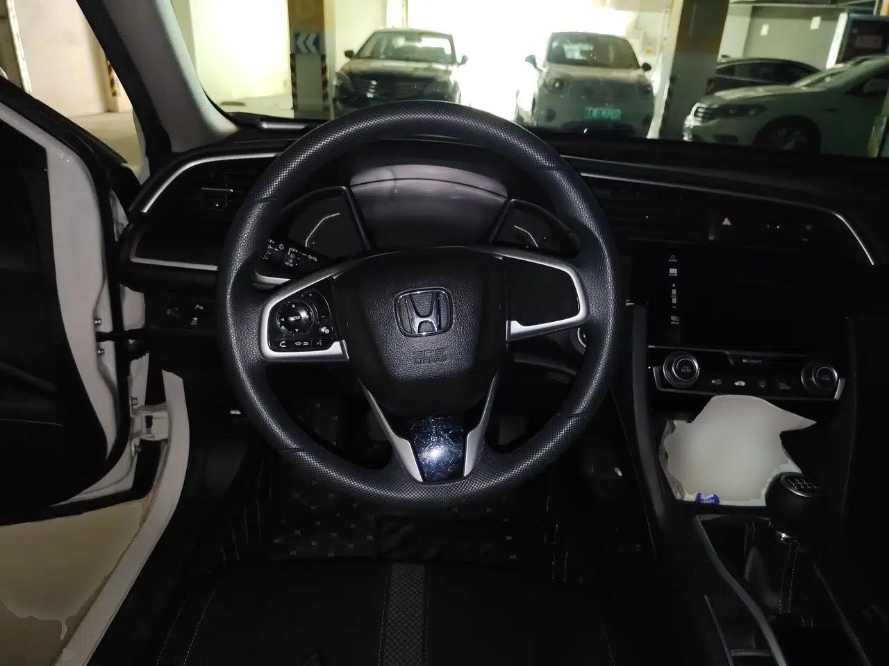 Honda Civic 2019 220TURBO Manual Jinkong Edition China VI — миниатюра 10