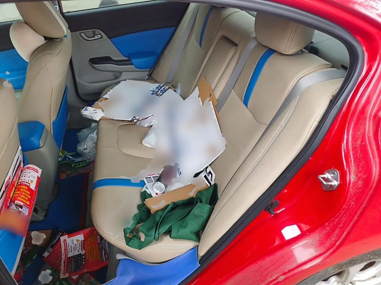 Honda Civic 2012 1.8L automatic comfort version — миниатюра 17