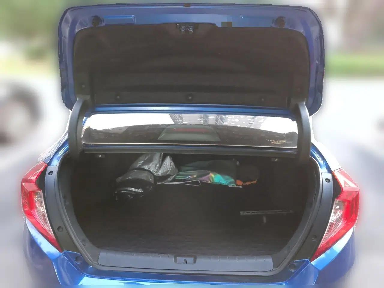 Honda Civic 2019 220TURBO CVT Dynamic Edition China V Emission Standard — миниатюра 19
