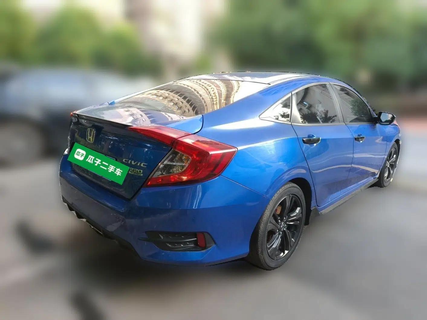 Honda Civic 2019 220TURBO CVT Dynamic Edition China V Emission Standard — миниатюра 6
