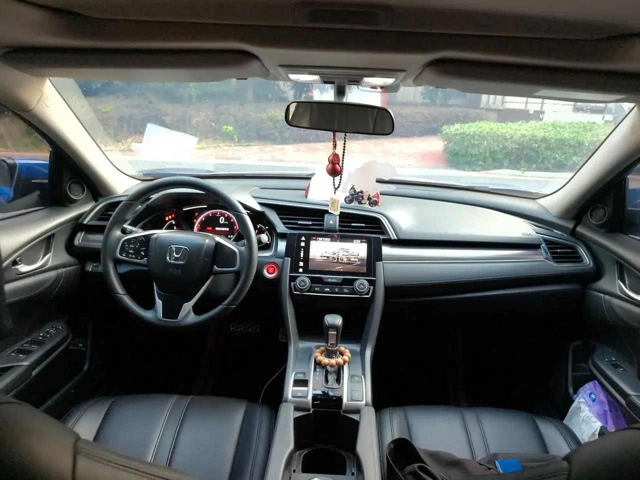 Honda Civic 2019 220TURBO CVT Dynamic Edition China V Emission Standard — миниатюра 9