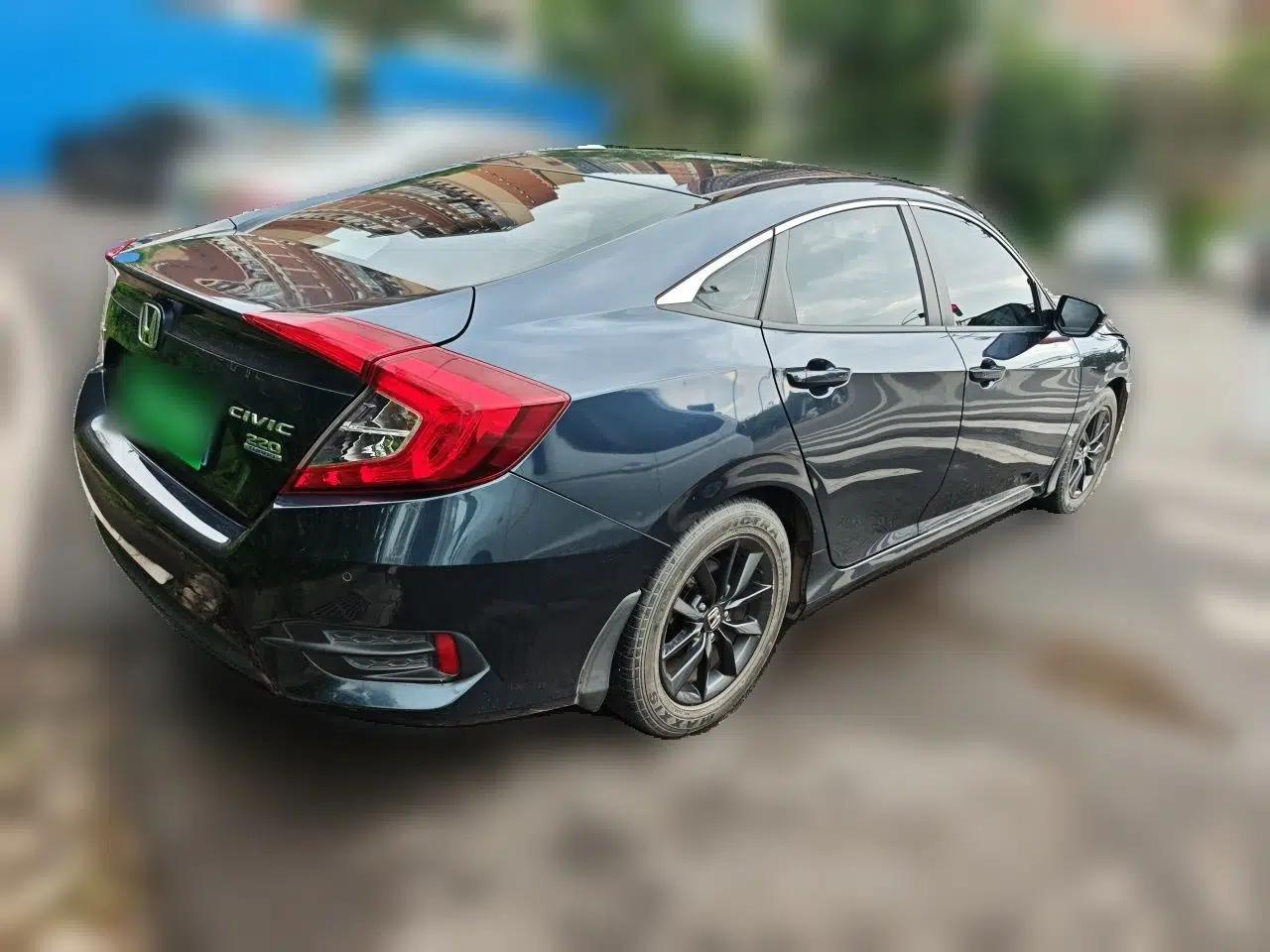 Honda Civic 2019 220TURBO CVT Dynamic Edition China VI — миниатюра 6
