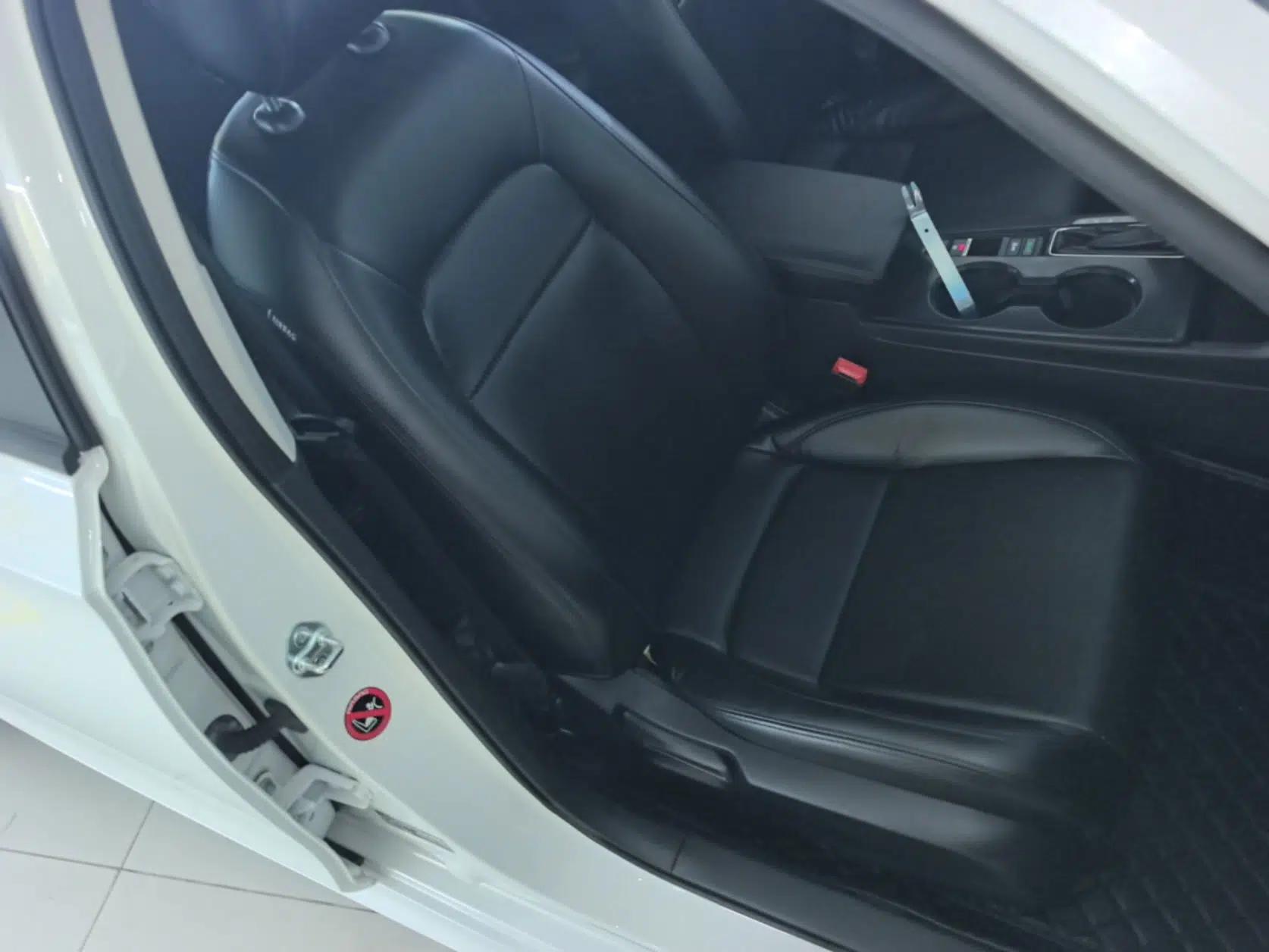 Honda Civic 2023 240TURBO CVT Dynamic Edition — миниатюра 19