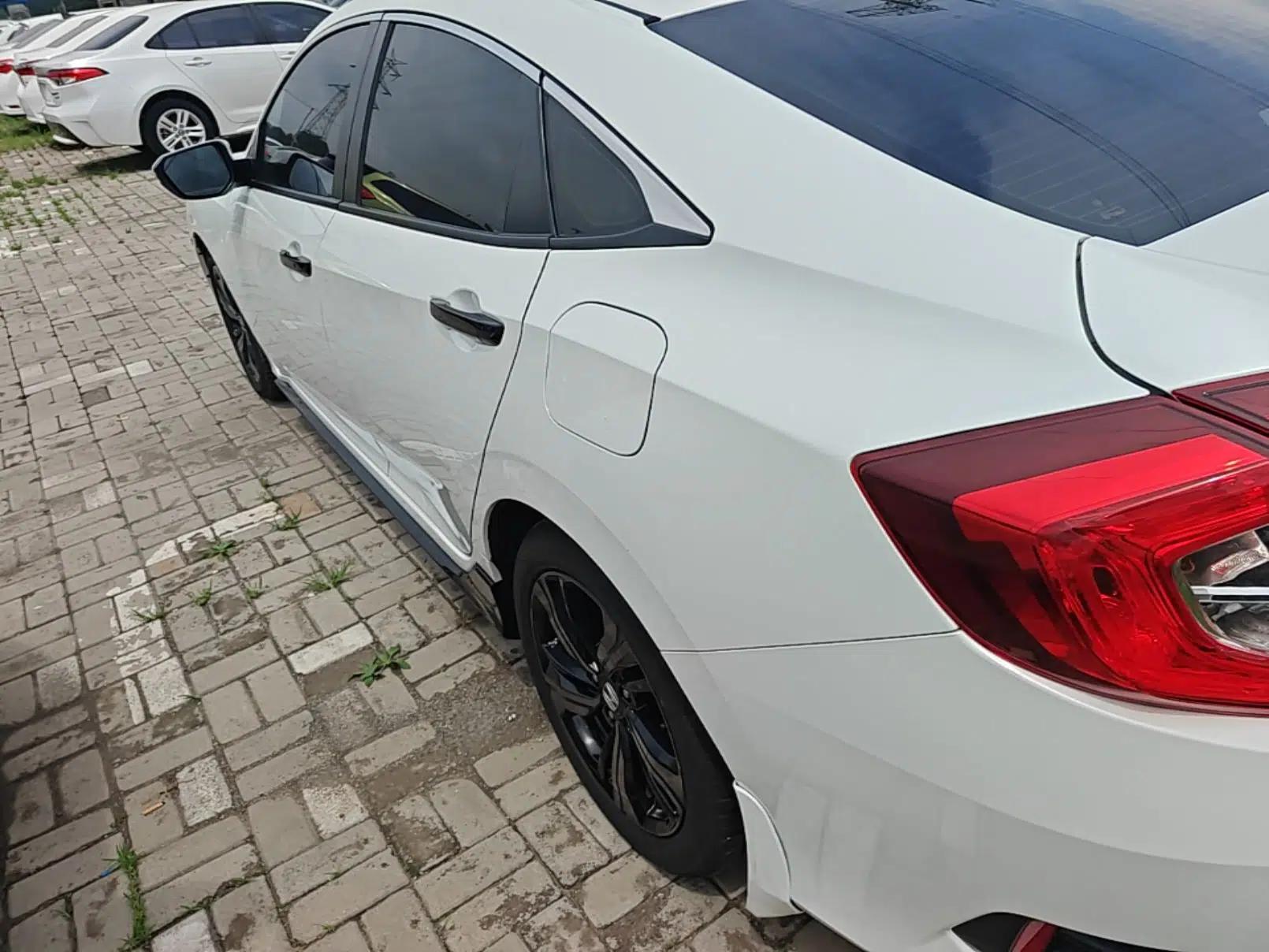 Honda Civic 2019 220TURBO CVT Dynamic Edition China VI Emission Standard — миниатюра 4
