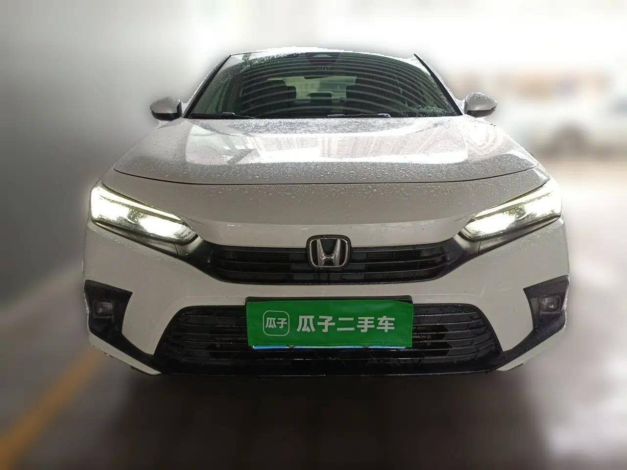 Honda Civic 2022 240TURBO CVT Dynamic Edition — миниатюра 2