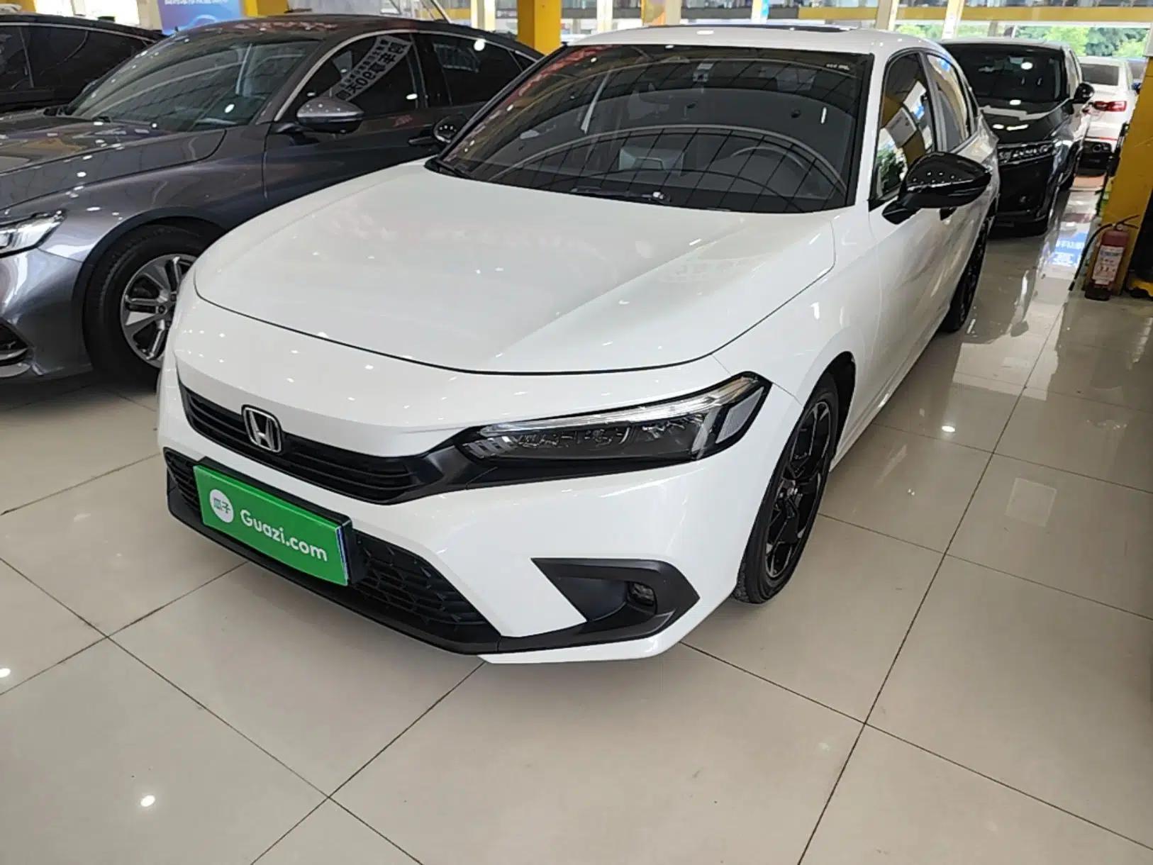 Honda Civic 2022 240TURBO CVT Dynamic Edition — миниатюра 1