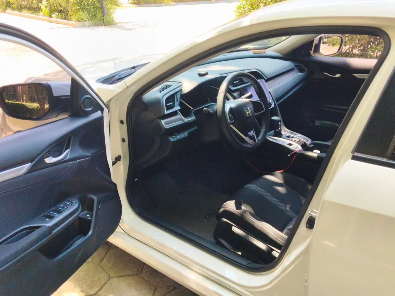 Honda Civic 2019 220TURBO CVT Dynamic Edition China VI — миниатюра 16