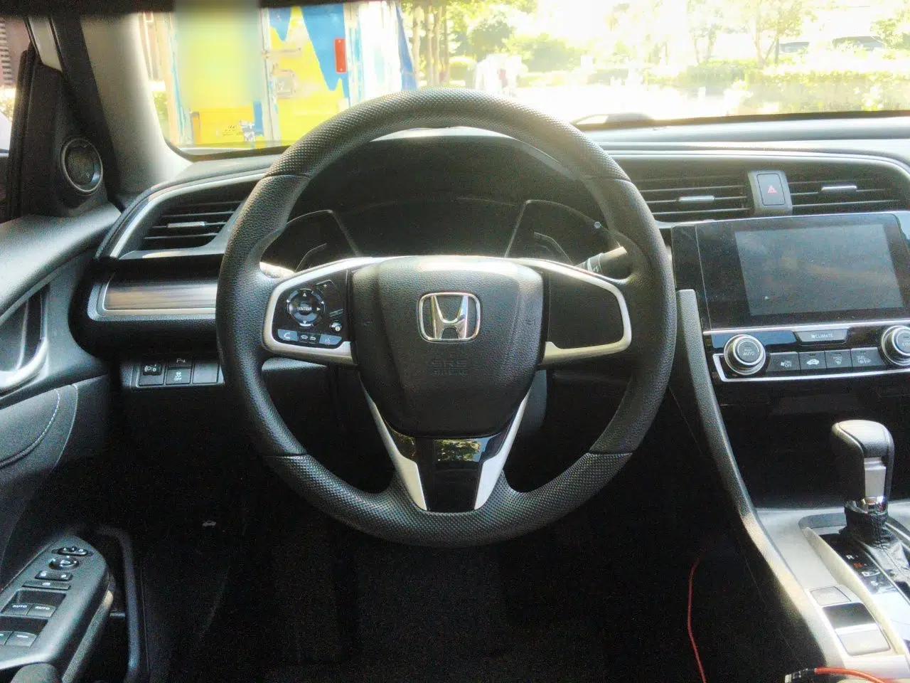 Honda Civic 2019 220TURBO CVT Dynamic Edition China VI — миниатюра 10