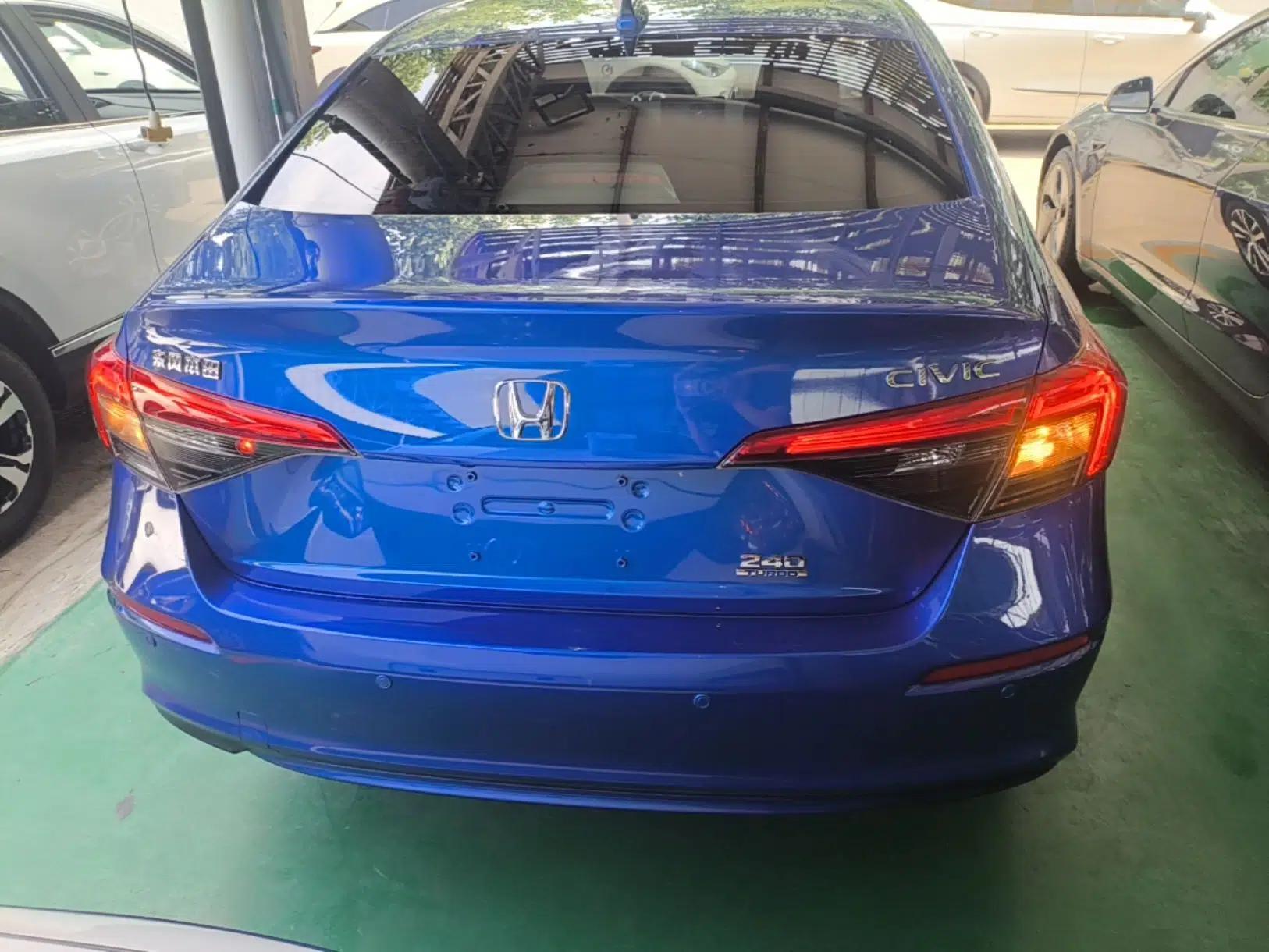 Honda Civic 2022 240TURBO CVT Dynamic Edition — миниатюра 5